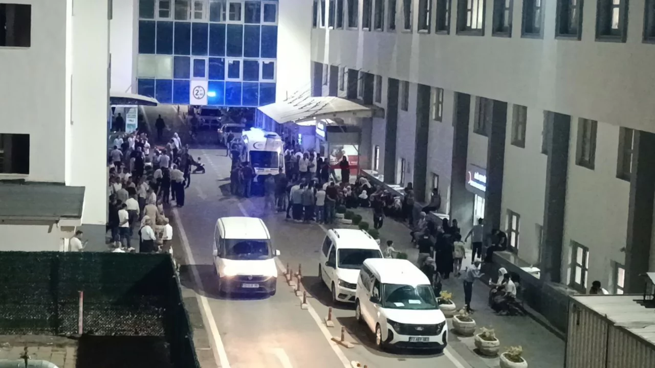 Akraba kavgası silahlı çatışmaya dönüştü: 4'ü ağır 6 yaralı