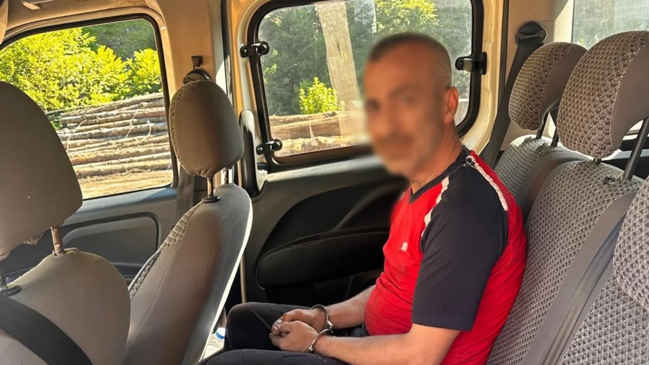 Bursa polisinden 1300 kilometrelik amansız takip! Ekipleri g&ouml;r&uuml;nce dili tutuldu