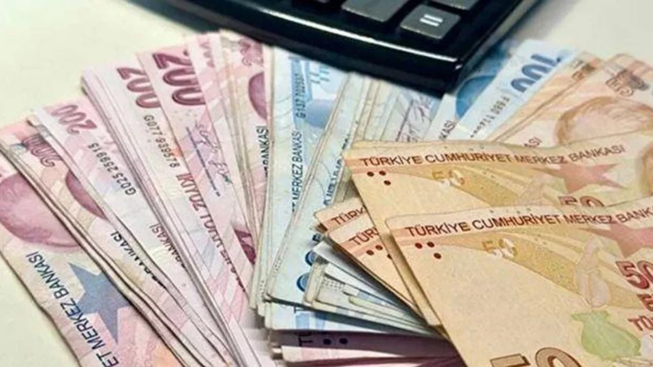 6 AYLIK ENFLASYON FARKI ZAMLI MEMUR MAAŞI 2026: Memur ve memur emeklisi Temmuz maaş zam oranı y&uuml;zde ka&ccedil; olacak?