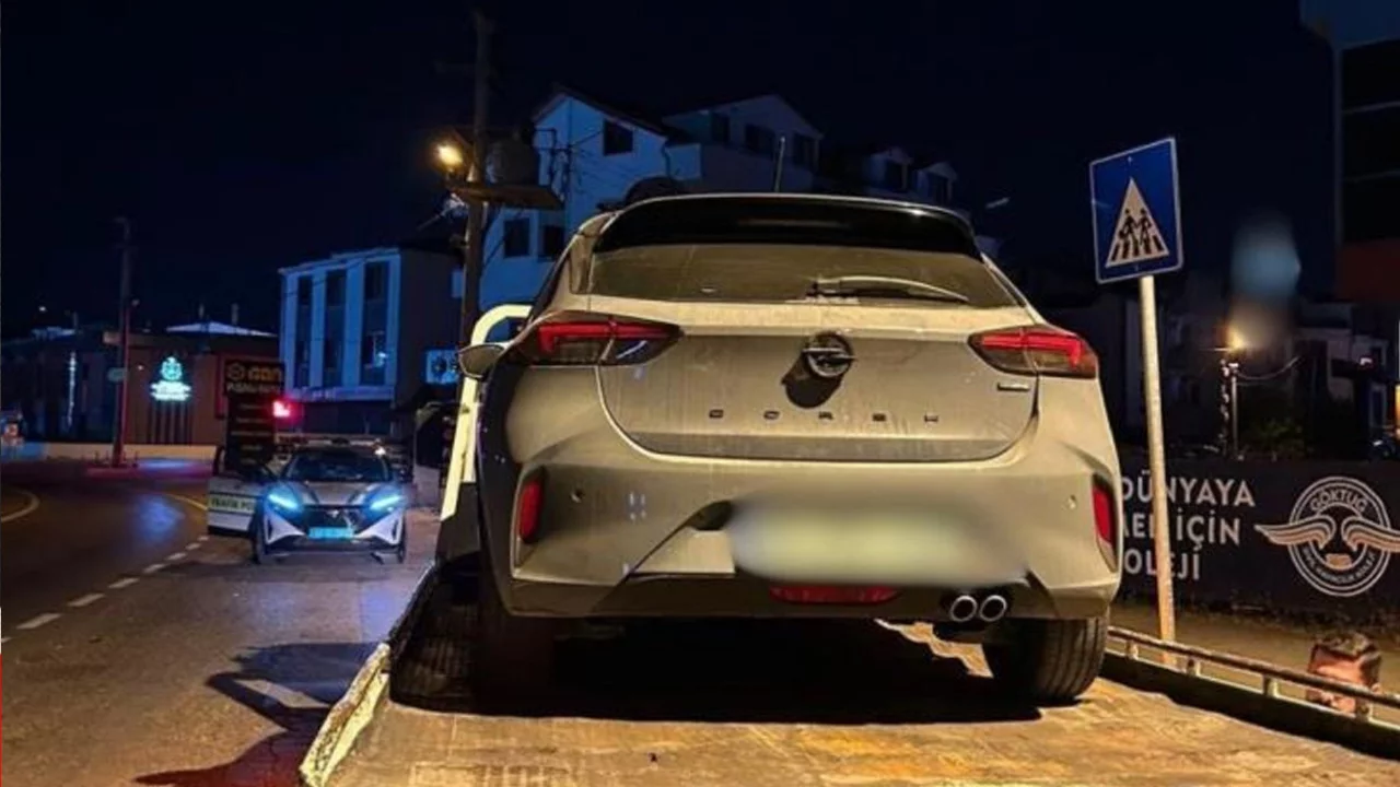 Kocaeli'de korsan taksi denetimi: Sürücü ve yolcuya rekor ceza 