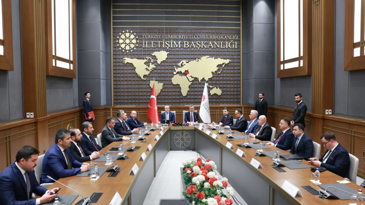 BİK ve İŞKUR'dan binlerce kişiyi ilgilendiren yeni destek programı