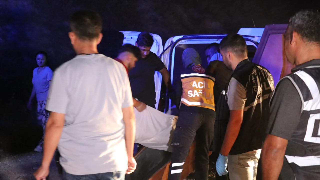 Denizli'de silahlı &ccedil;atışma! &Ouml;l&uuml; ve yaralılar var...