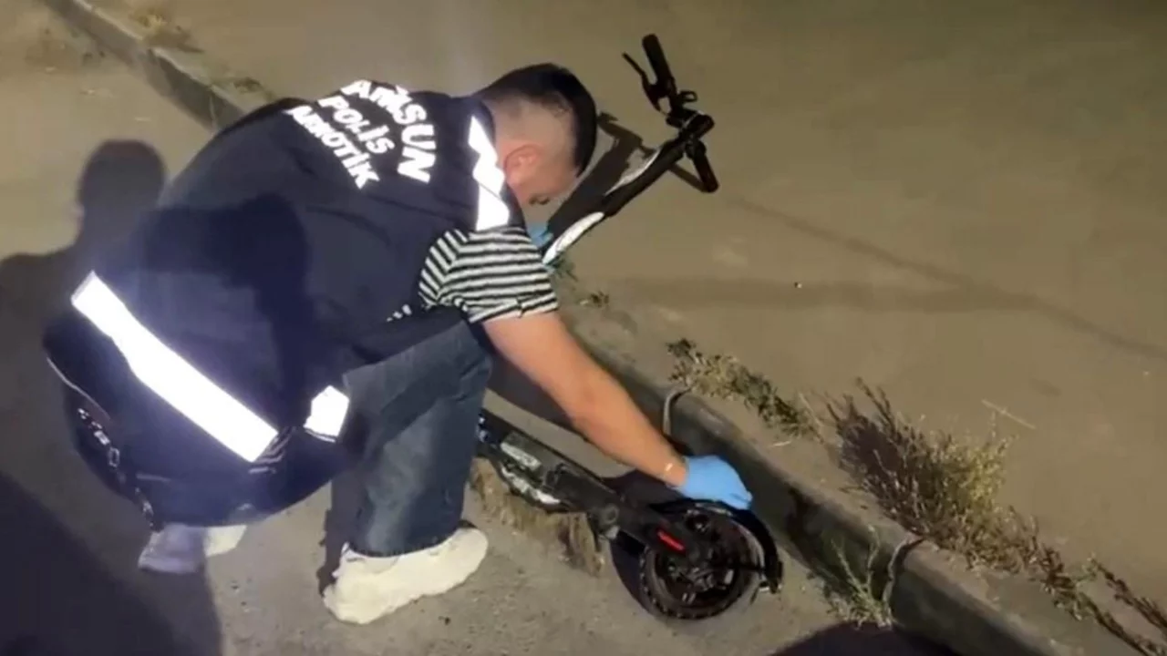 Peçeteye emdirilen uyuşturucuyu scooter bataryasında sakladı