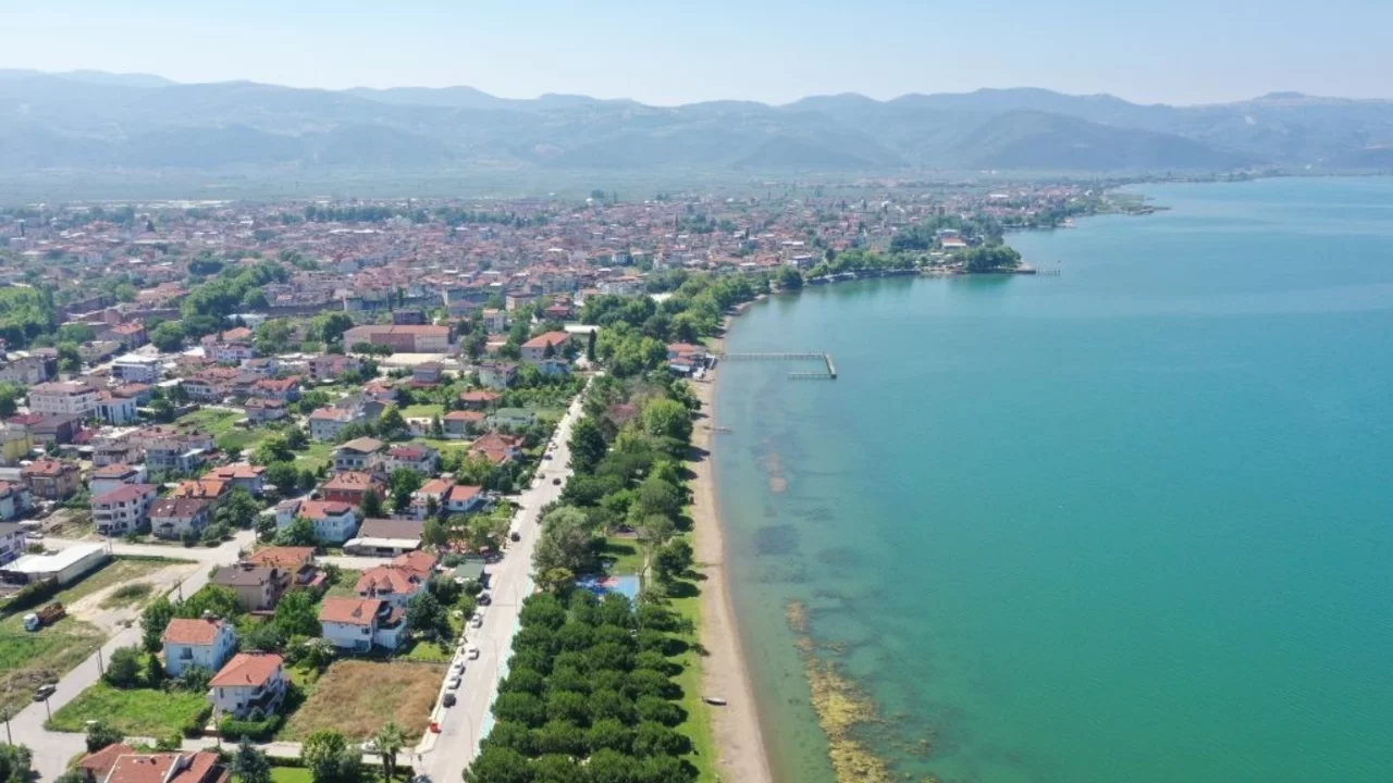 T&uuml;rkiye'nin en başarılı il&ccedil;e belediyeleri listesinde Bursa r&uuml;zgarı! İki il&ccedil;e ilk 10'da...