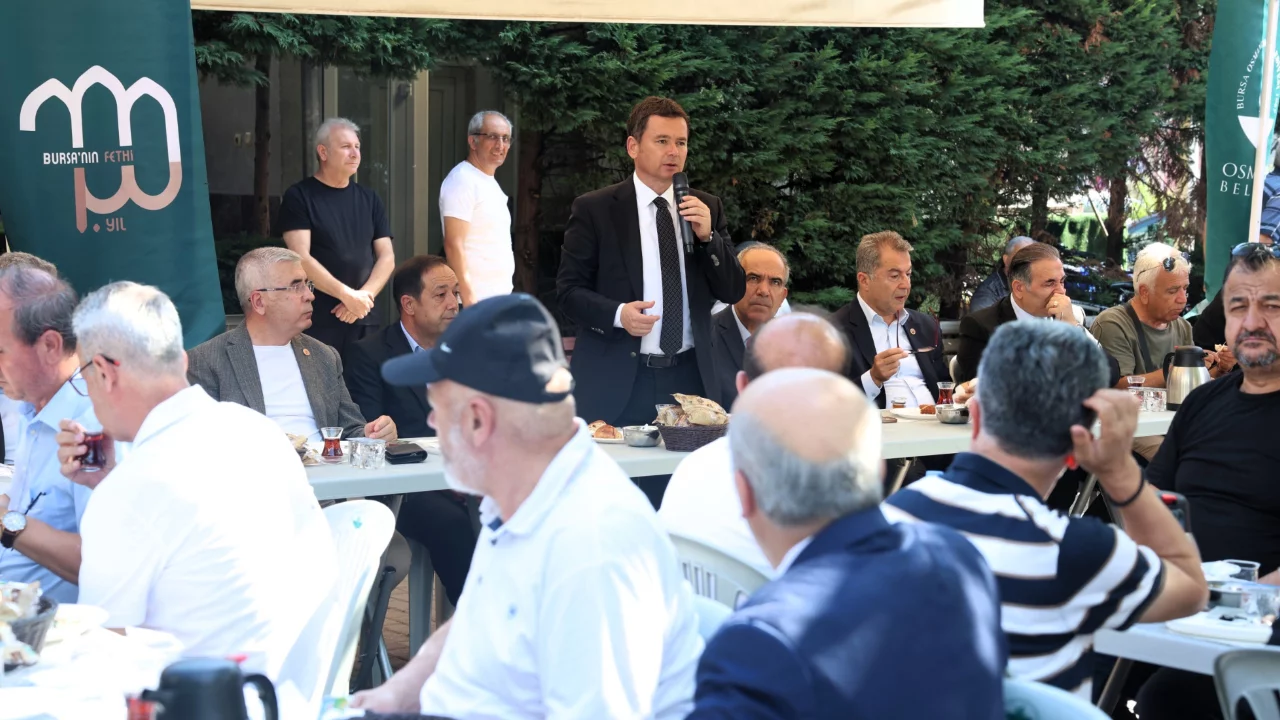 Osmangazi'de mahalle buluşması: Başkan Aydın talepleri yerinde aldı