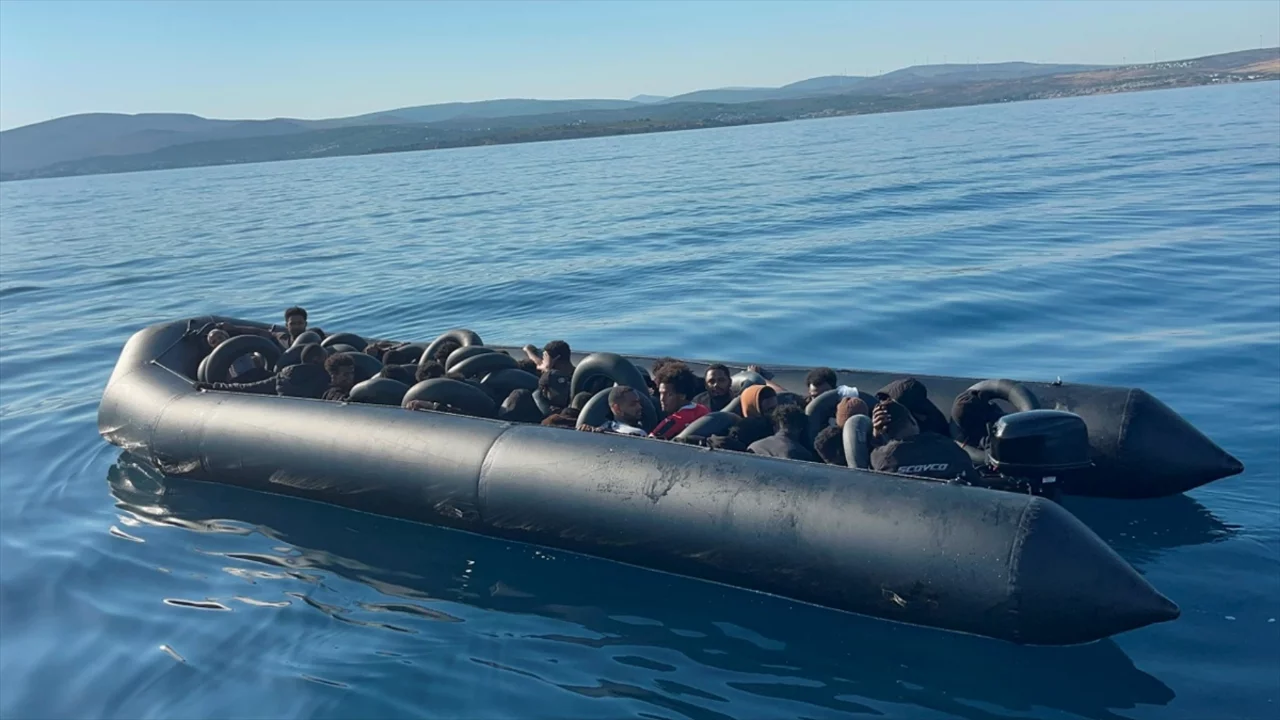 İzmir'de &ccedil;ok sayıda d&uuml;zensiz g&ouml;&ccedil;men yakalandı