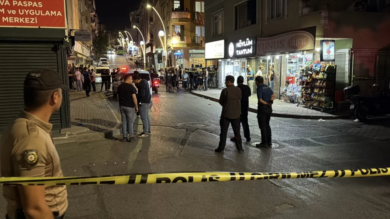 Kocaeli'de silahlı kavga! Yaralılar var...