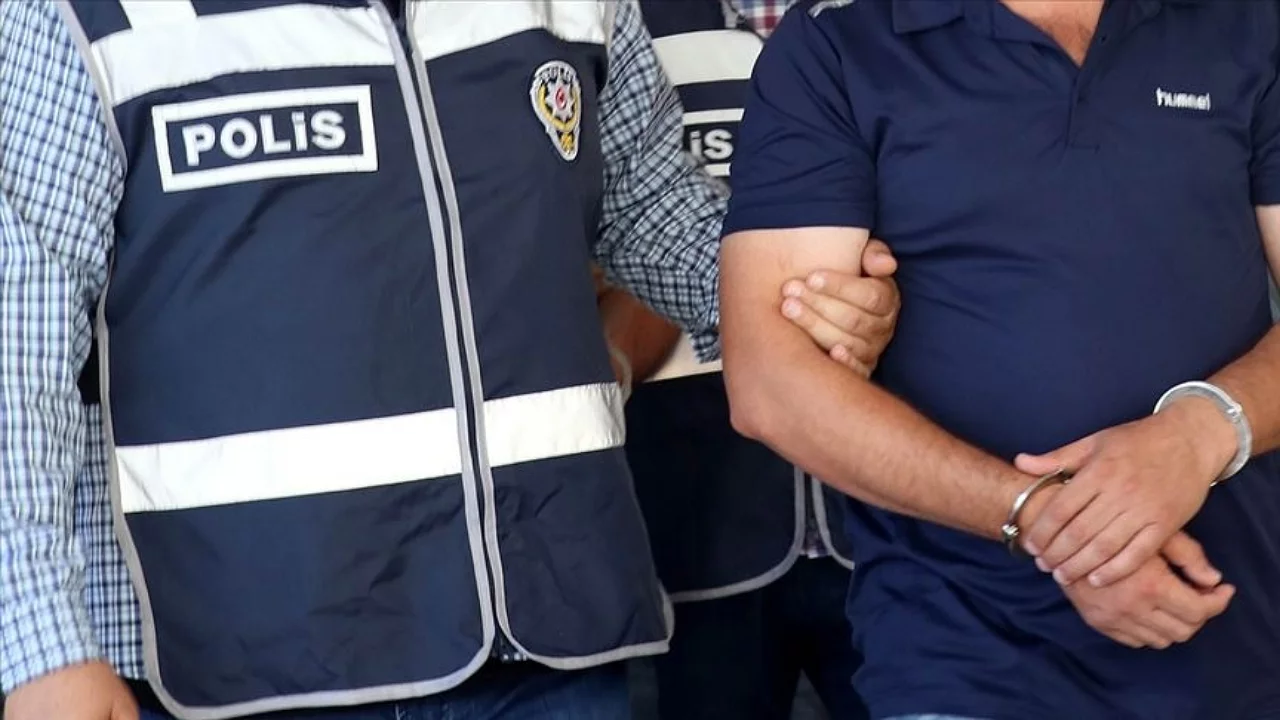 Cezaevinden firar eden h&uuml;k&uuml;ml&uuml; İneg&ouml;l'de yakalandı!