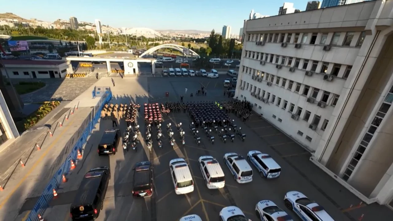Ankara'da NATO tedbirlerine ilişkin uygulamalarda 4 binden fazla aranan ş&uuml;pheli yakalandı