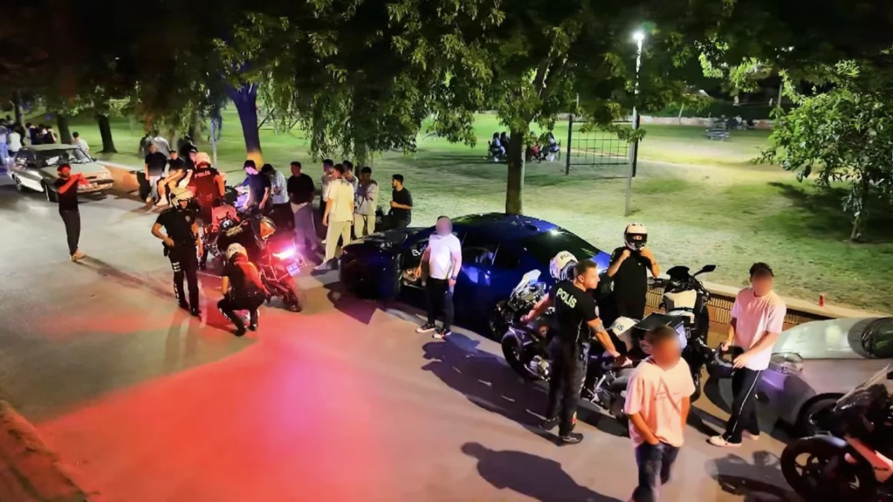 Bursa'da dev huzur operasyonu! 30 aranan şahıs yakalandı, 1 milyon lirayı aşan ceza kesildi