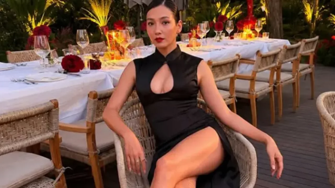 Ayb&uuml;ke Pusat'ın yeni projesinde partneri belli oldu! Başrolde s&uuml;rpriz isim yer alacak