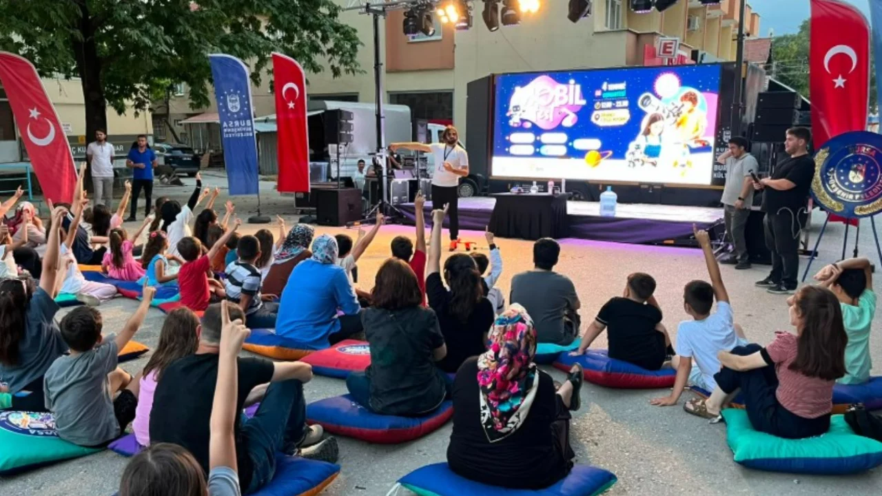Orhaneli'nde bilim r&uuml;zgarı esti!