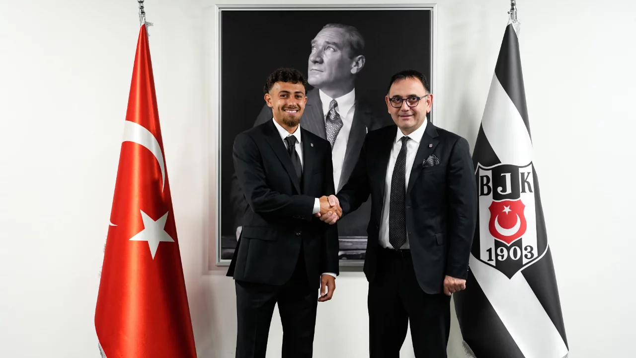 Beşiktaş, genç sol kanat oyuncusunu kadrosuna kattı...