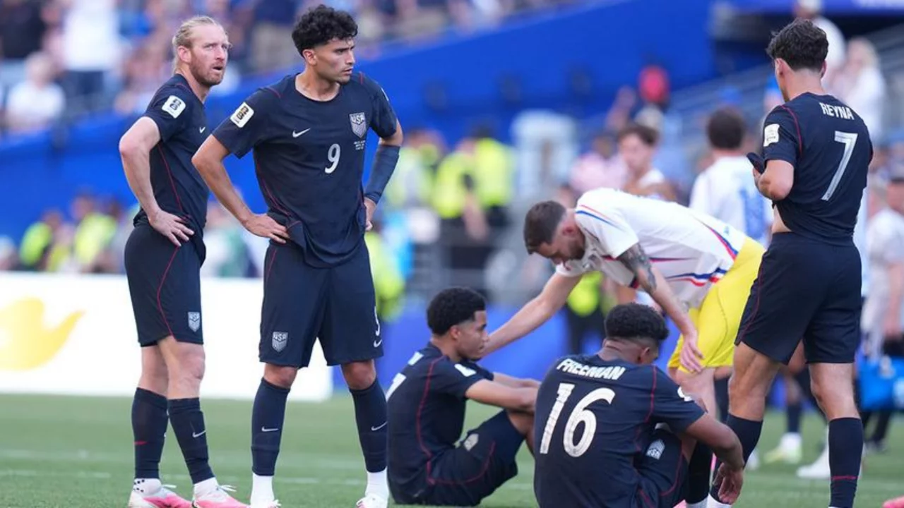 ABD'yi FIFA da kurtaramadı! Parampar&ccedil;a oldular