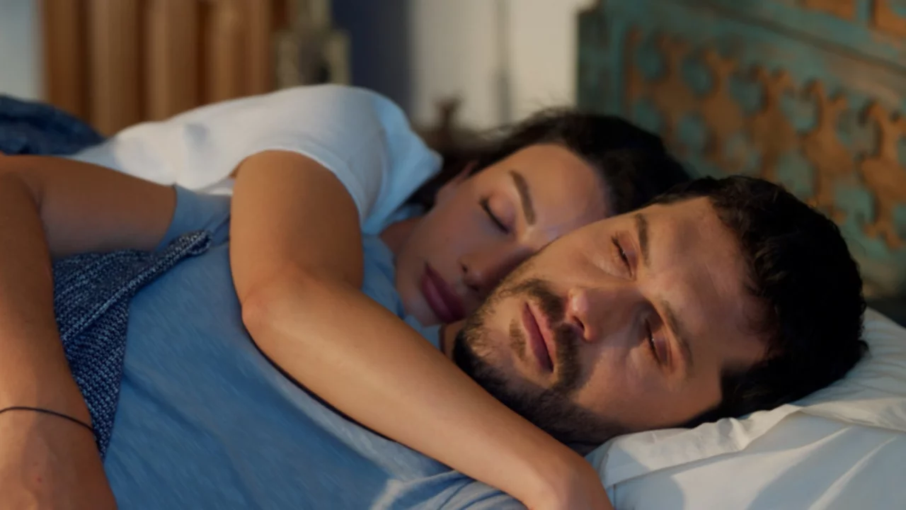Doğanın Kanunu 5. b&ouml;l&uuml;m 2. fragmanı izle! Aynı yatakta uyudular
