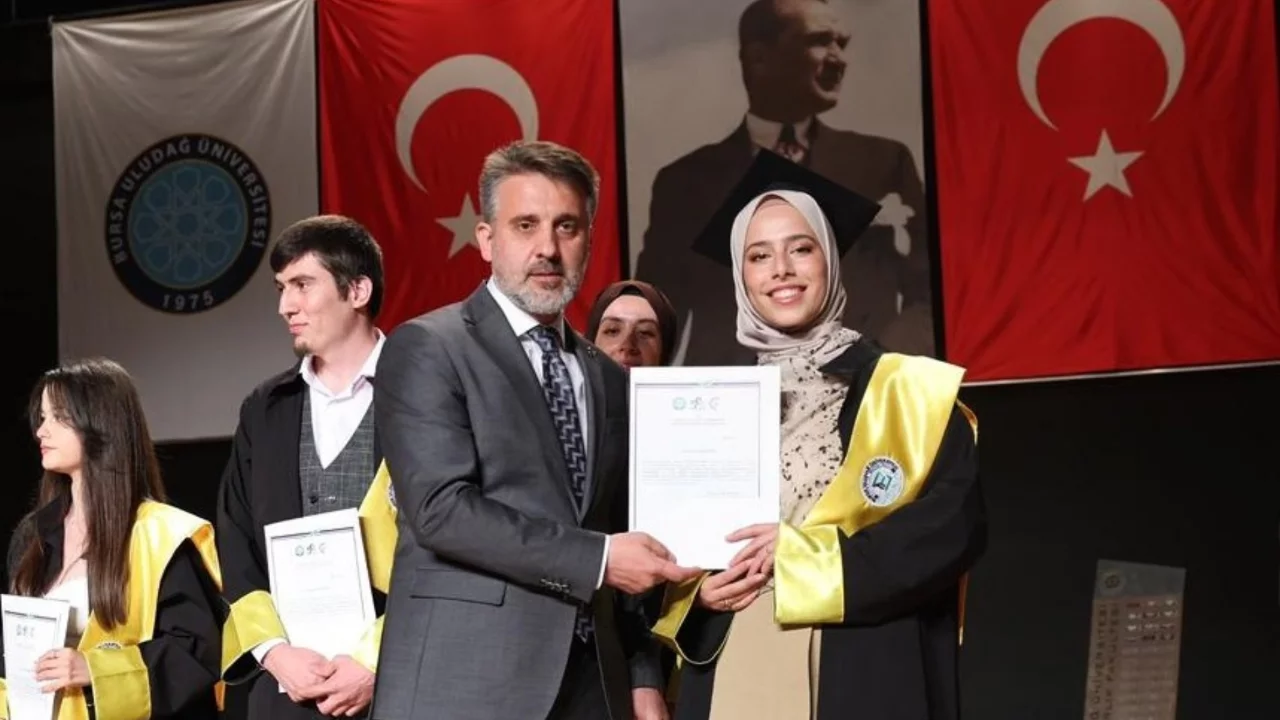 Başkan Vekili Şahin Biba'dan gen&ccedil; mimarlara tavsiye