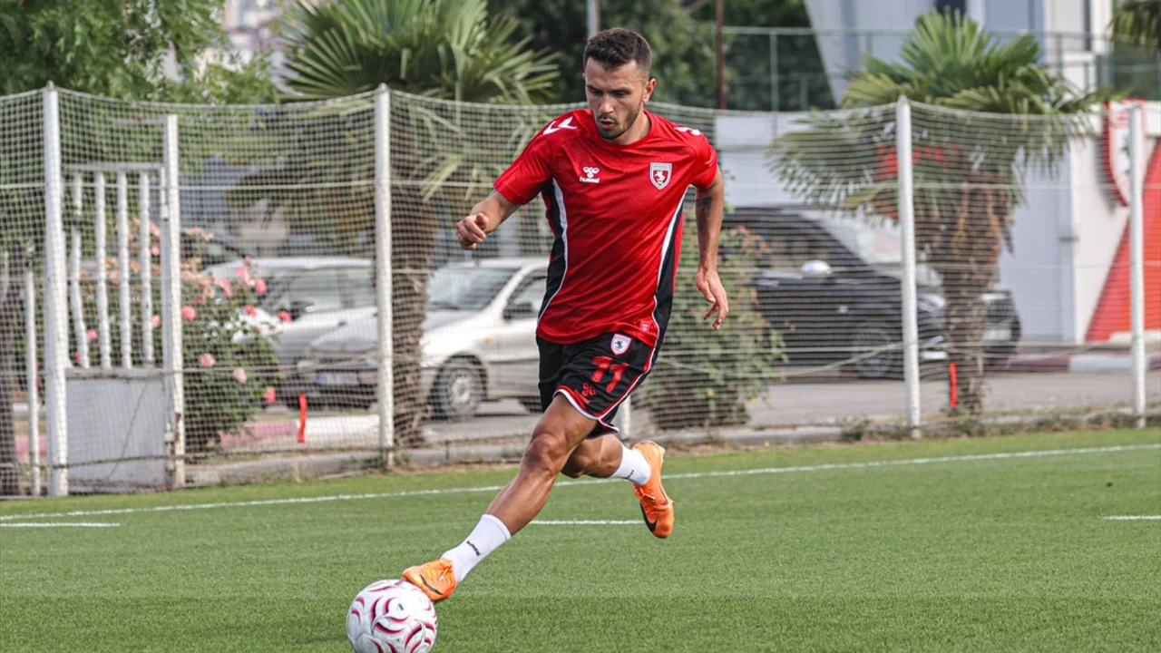 Samsunspor'da yeni sezon mesaisi hız kesmiyor! Fink y&ouml;netiminde tempo y&uuml;kseldi