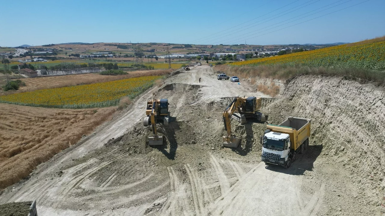 B&uuml;y&uuml;kşehir, Nil&uuml;fer'de yeni yollar a&ccedil;ıyor