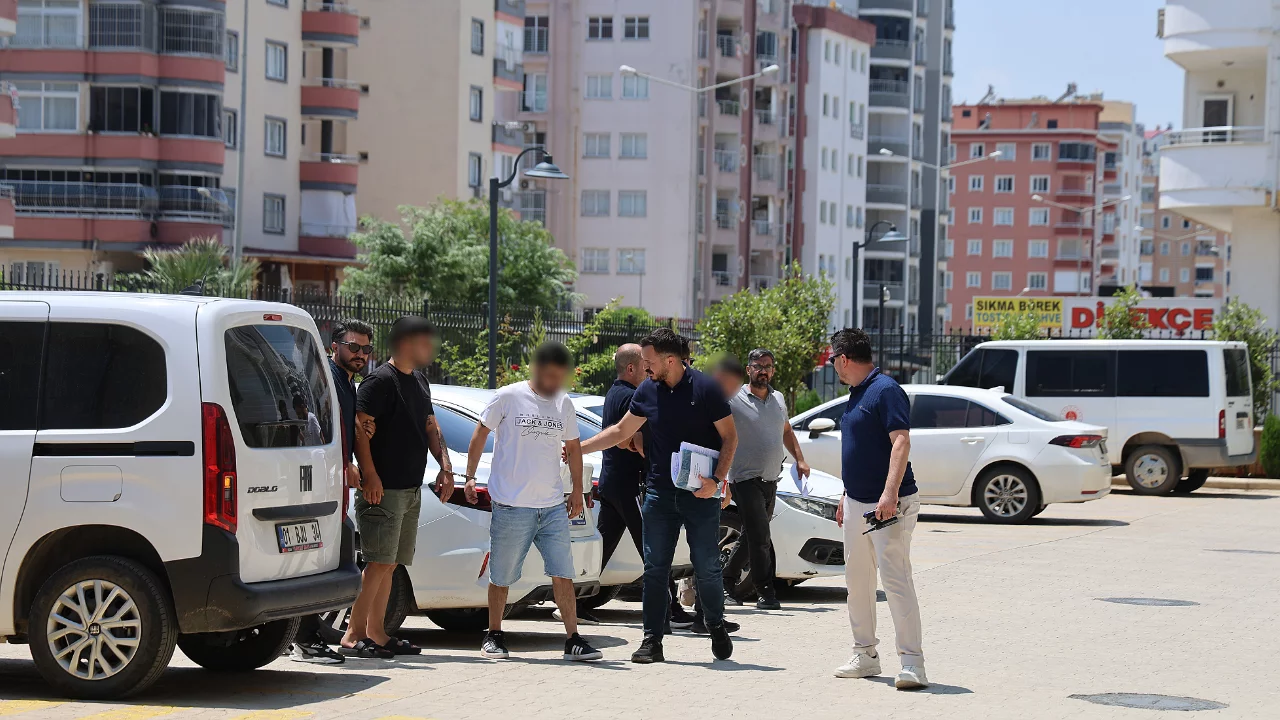 Adliye önündeki silahlı kavgada yeni gelişme! Gözaltına alınan 4 şüpheli serbest bırakıldı