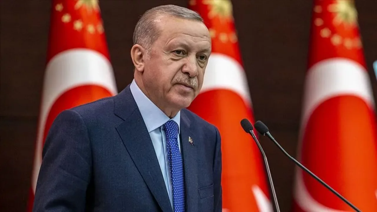 Cumhurbaşkanı Erdoğan'dan S-400 sorusuna yanıt: "Bizi izlemeye devam edin"