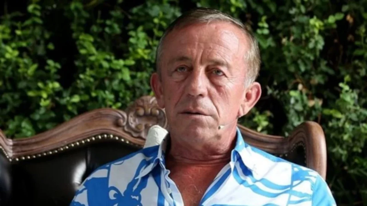 Ali Ağaoğlu'ndan bebek &ouml;ncesi dikkat &ccedil;eken hamle!