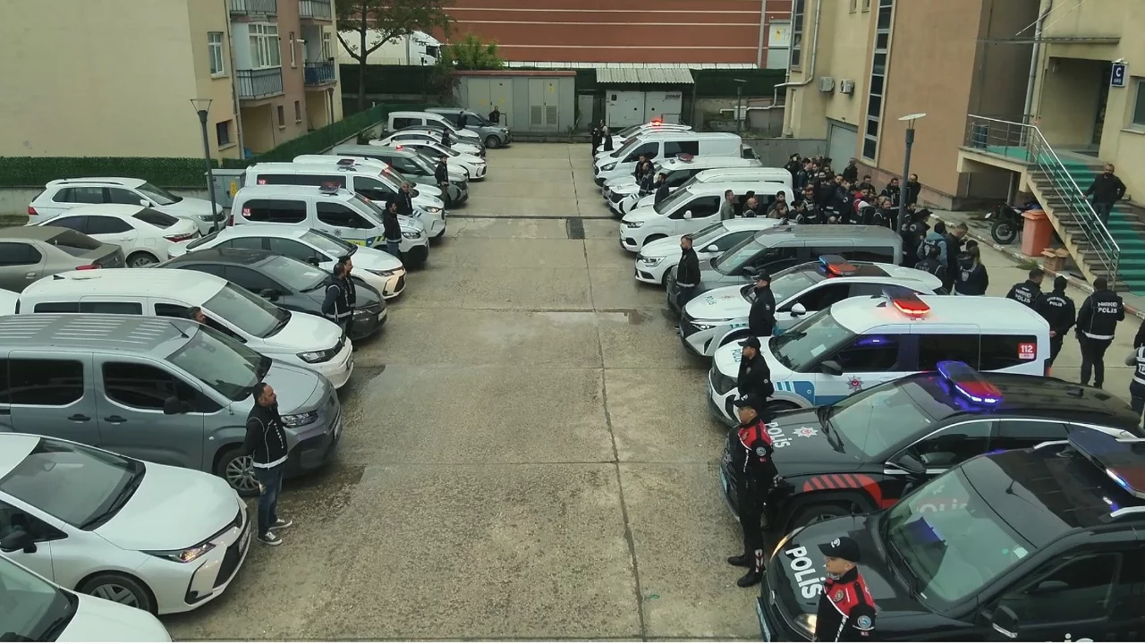 Tefecilik operasyonunda 6 aylık takip sonrası 8 ş&uuml;pheli g&ouml;zaltına alındı