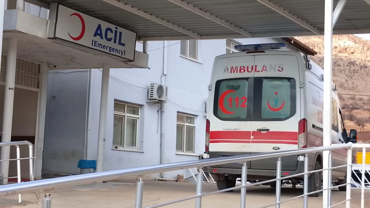 Mardin'de 15 yaşındaki kız çocuğu başından silahla vurulmuş halde bulundu
