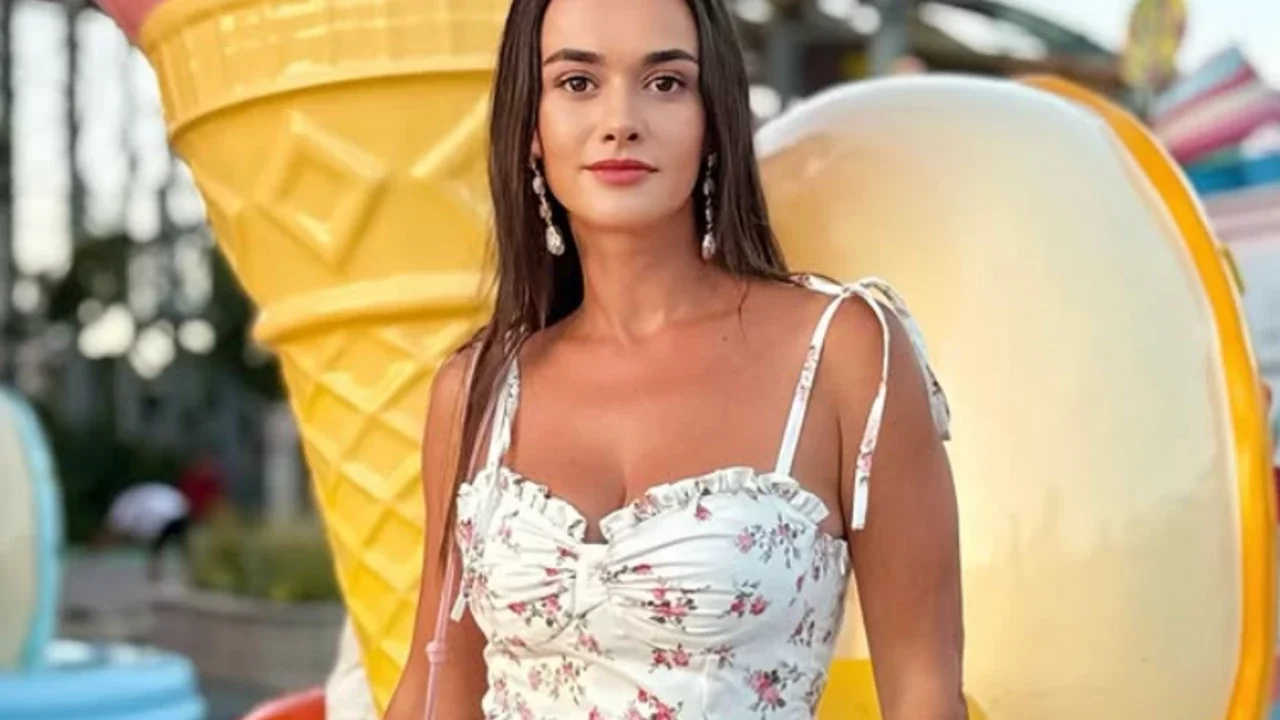 Hande Soral'dan ekranlara dönüş müjdesi! Yeni dizisindeki rolü belli oldu