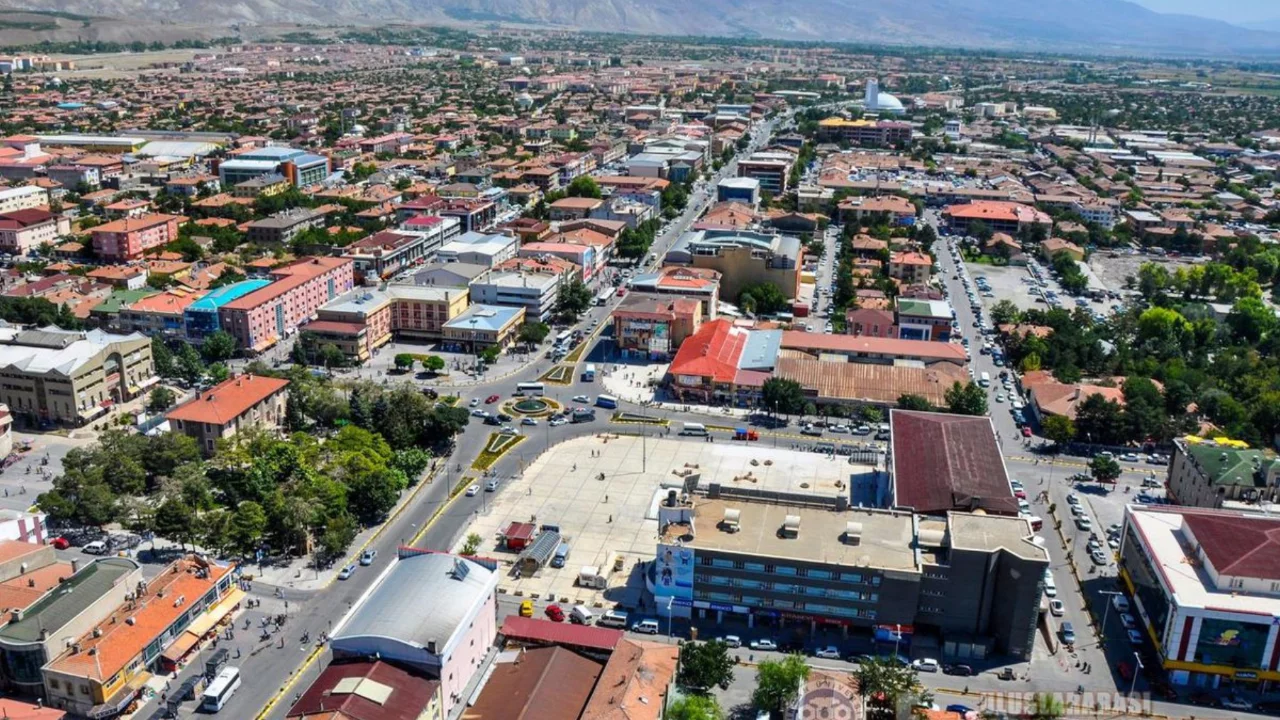 Bir ilimiz alarm veriyor! Her yıl hızla eriyen nüfus ilçe kadar kaldı