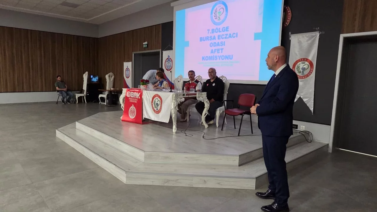 Bursa'da deprem hazırlığı i&ccedil;in b&uuml;y&uuml;k adım! Sahra eczanesi kuruluyor...