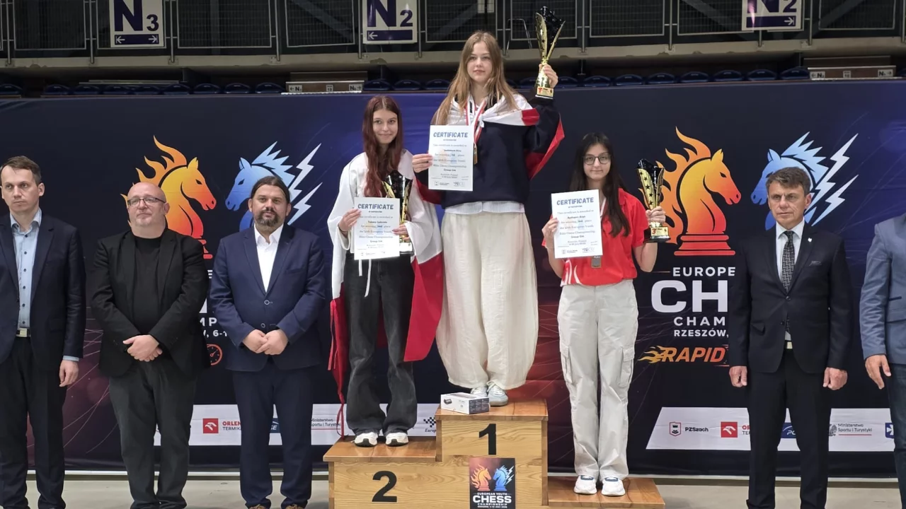 Bursalı sporcudan Avrupa Şampiyonası'nda &ccedil;ifte başarı