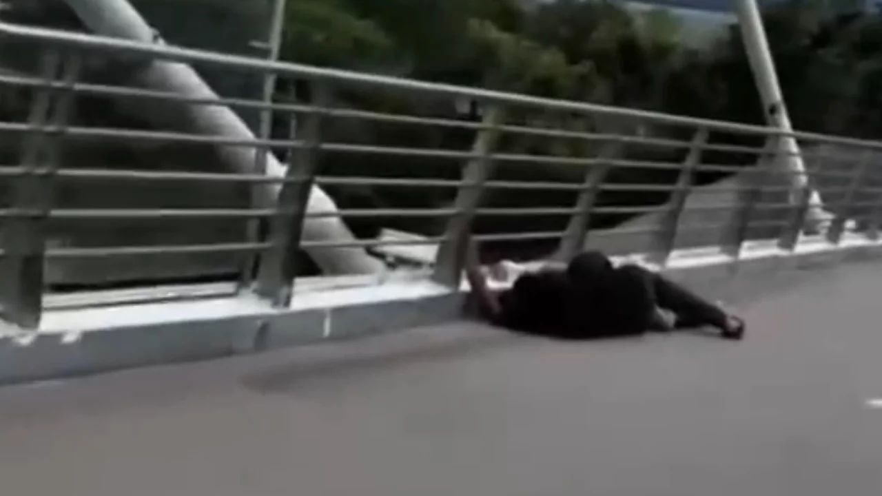 Kocaeli'nde uygunsuz hareketler kameraya takıldı
