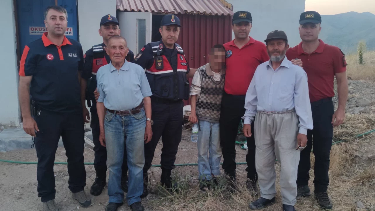 Kayseri'de kayıp down sendromlu vatandaş i&ccedil;in seferberlik!