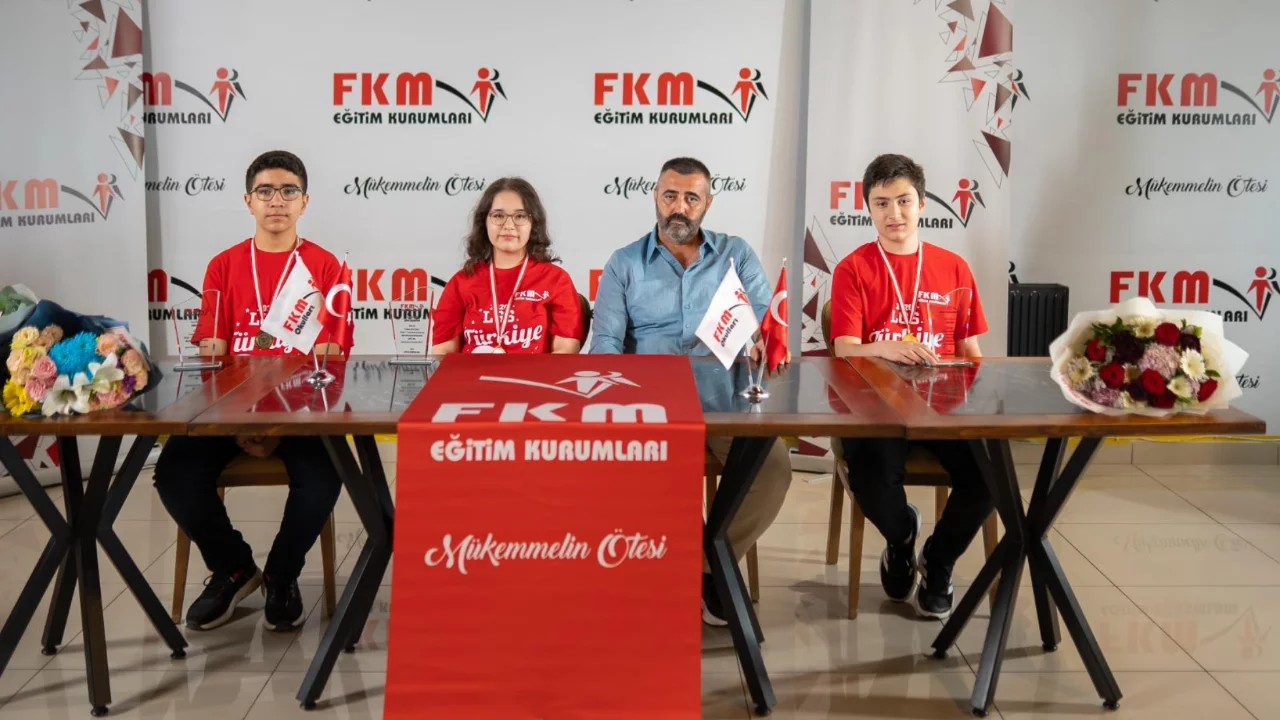 FKM Eğitim Kurumları Bursa'dan 2026 LGS'de 3 T&uuml;rkiye birincisi!