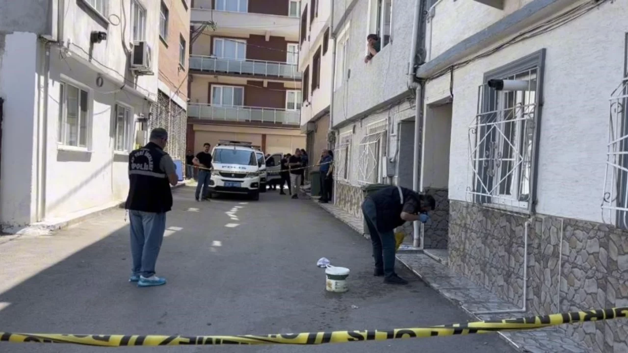 Bursa'da sokak ortasındaki silahlı &ccedil;atışmada acı haber: 25 g&uuml;nl&uuml;k yaşam m&uuml;cadelesini kaybetti