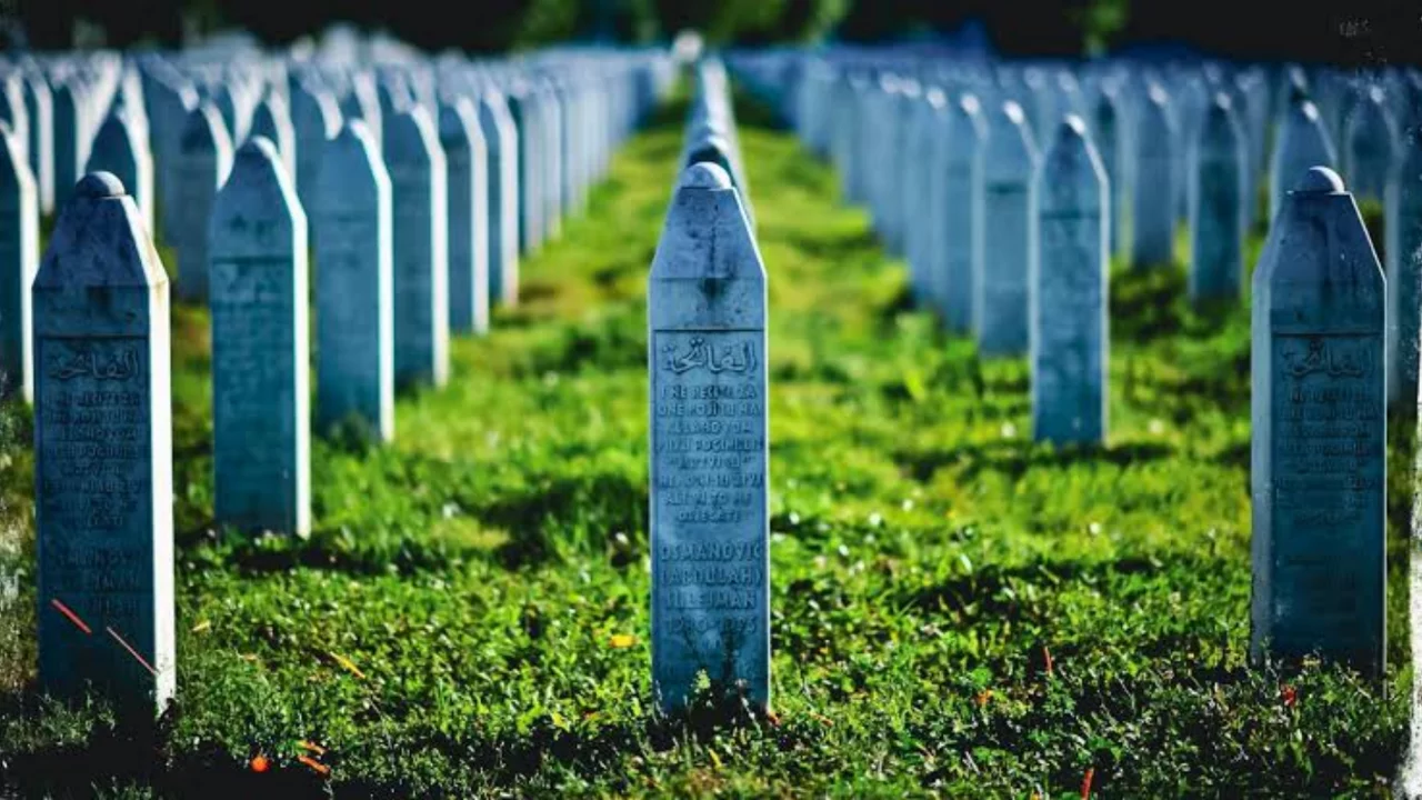 Srebrenitsa Soykırımı nedir? 11 Temmuz 1995'te ne yaşandı?