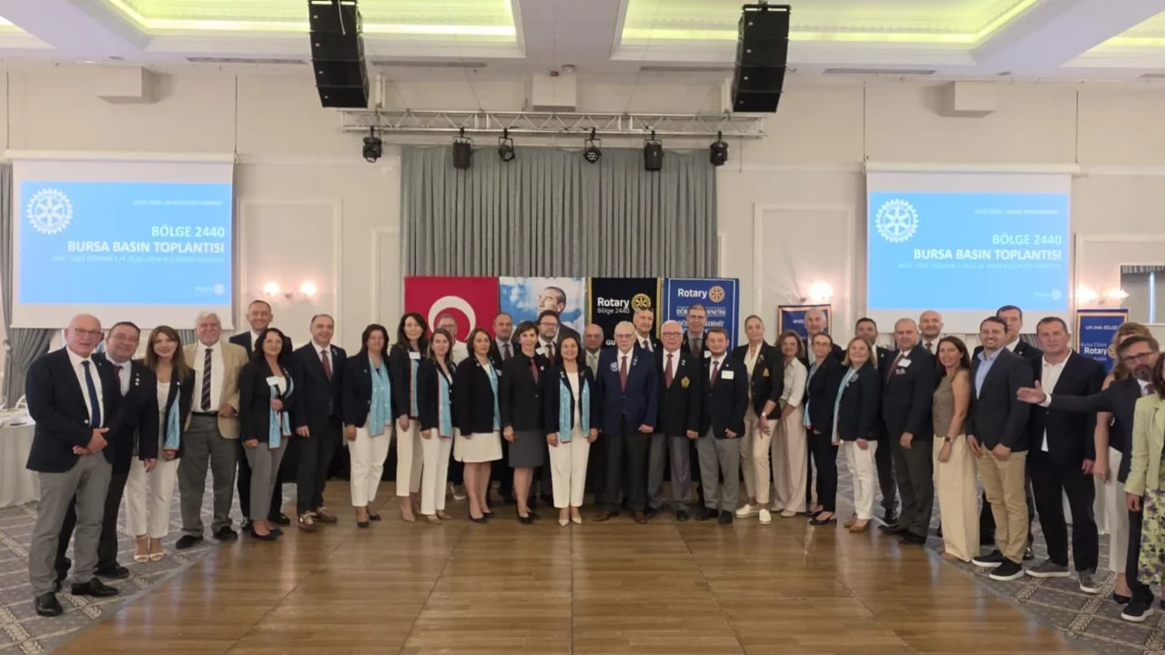Rotary 2440'da yeni dönem başladı:  Aylin Olut Ötken: "İyiliği kalıcı etkiye dönüştüreceğiz" 