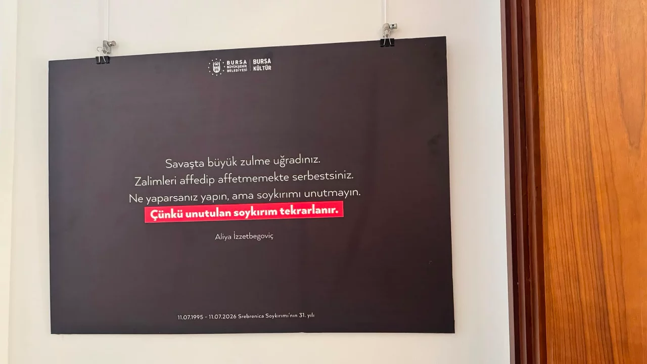 Bursa'da vicdanlara dokunan Srebrenitsa sergisi a&ccedil;ıldı