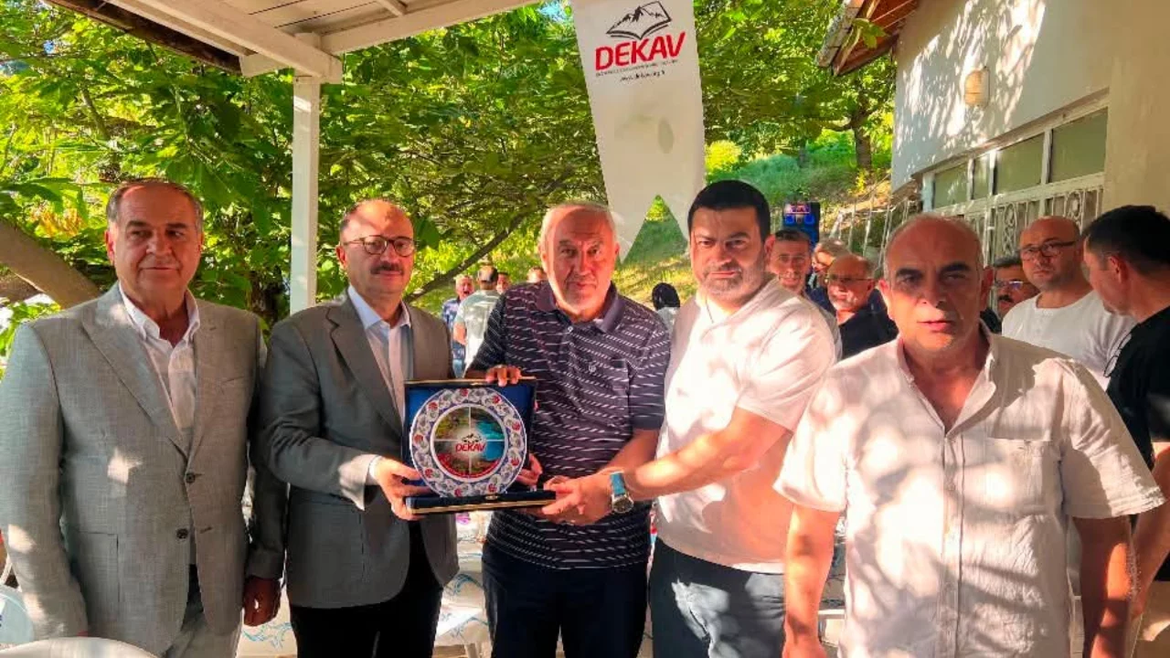 Prof. Dr. Ali Kaya'nın eğitim mirası Keles'te bir kez daha yaşatıldı
