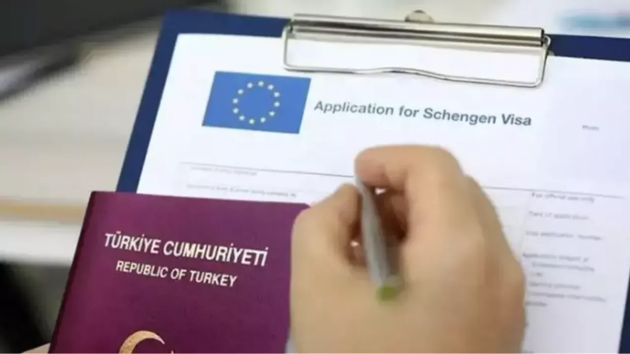 62 ülkeye vizesiz giriş hakkı verildi! Türkiye listede mi?