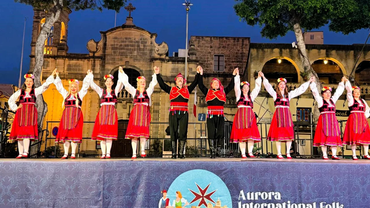 BUÜ Halk Oyunları Grubu Malta'da bir ilke imza attı