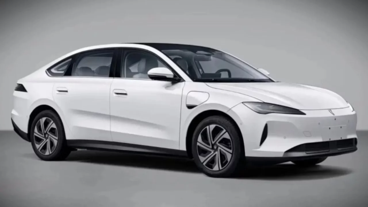 Volkswagen'in uygun fiyatlı elektrikli sedanı Jetta M6 Çin'de ortaya çıktı