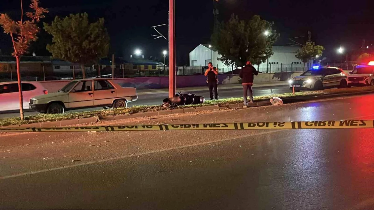 Motosiklet kazasında ağır yaralanmıştı, 21 günlük yaşam mücadelesini kaybetti