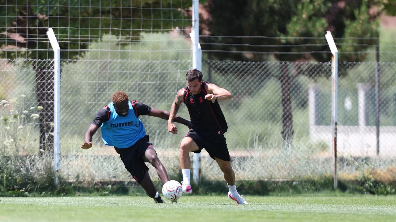 Sivasspor'da yeni sezon mesaisi sürüyor!
