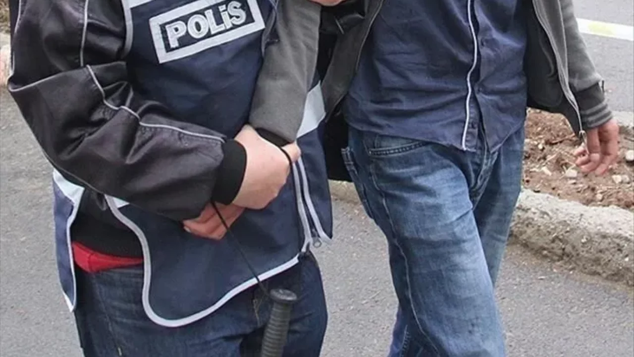 Bartın'da dev narkotik operasyonu: 17 kişi gözaltına alındı...