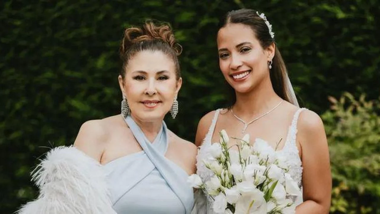 Ayşe Nazlı Yumlu kimdir? Nilüfer'in kızı Ayşe Nazlı Yumlu kaç yaşında, ne mezunu, babası kim?