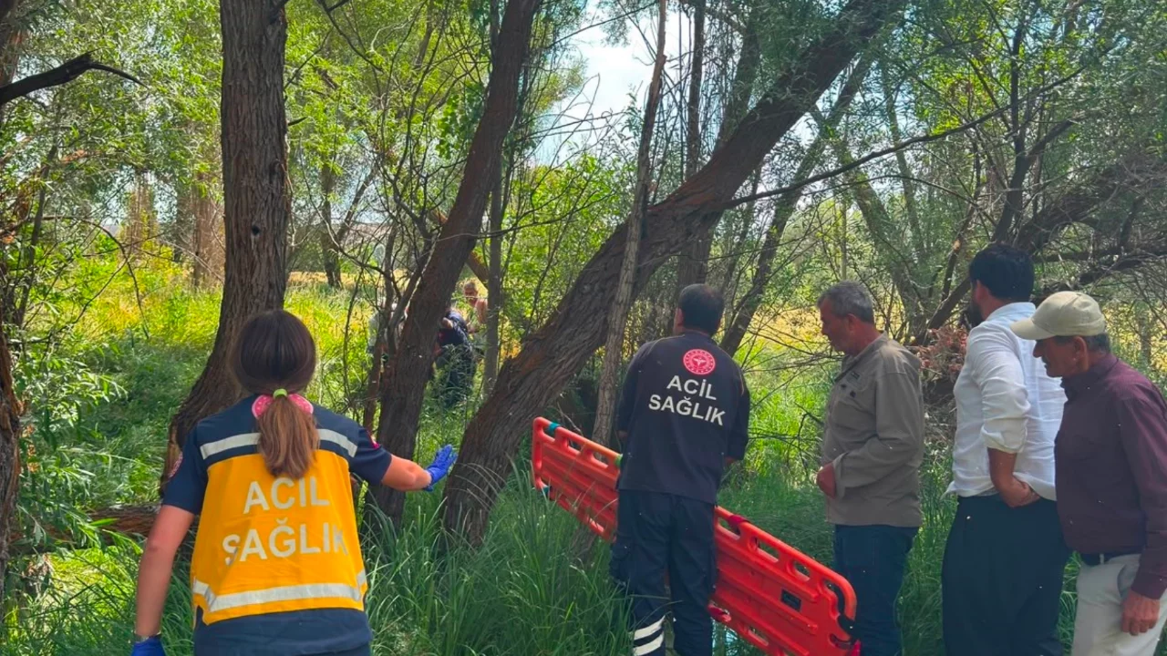Kayseri'de serinlemek i&ccedil;in girdiği ırmakta can verdi