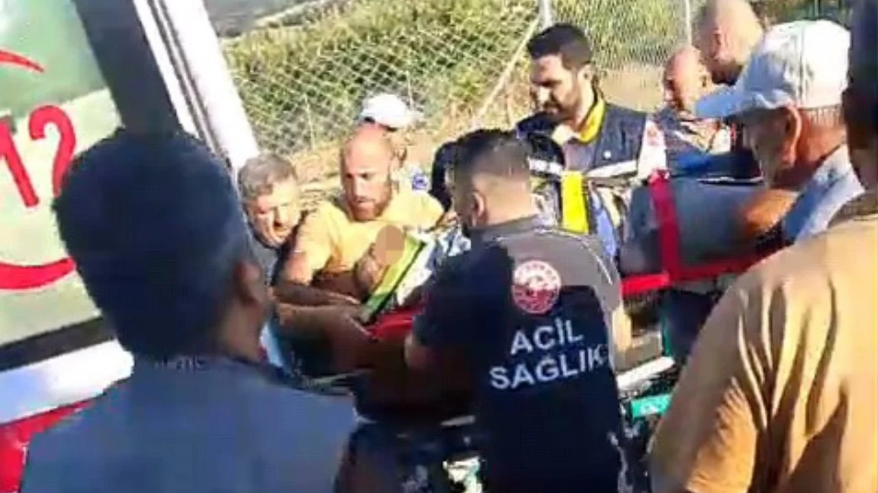 Bursa'da freni boşalan trakt&ouml;r&uuml;n altında kaldı! Durumu ağır...
