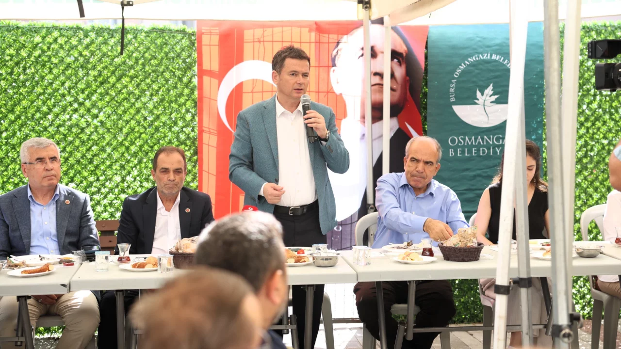 Başkan Erkan Aydın Çirişhane'de vatandaşlarla buluştu