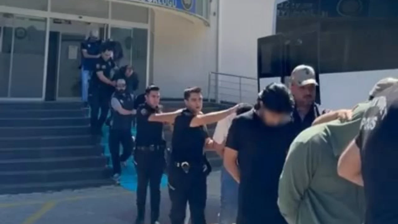 Bursa dahil 8 ilde eş zamanlı DEAŞ operasyonu: 5 tutuklama